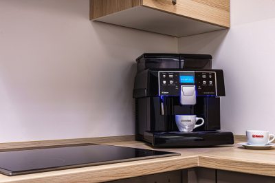 Aulika Evo Black